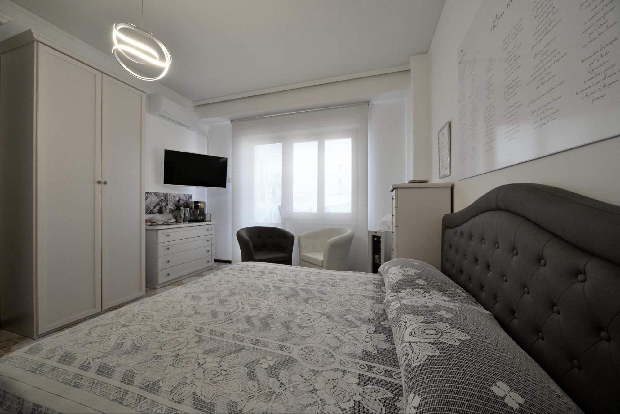 Bed and Breakfast Wast-Host By Michelangelo Vasto Exterior foto